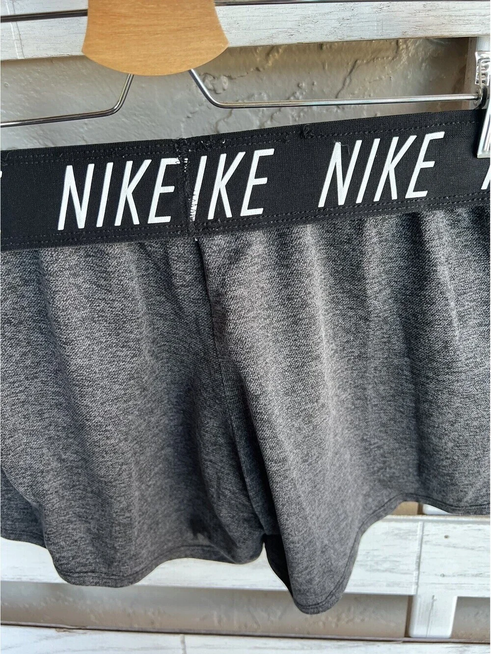Nike Women's XS Shorts  Gray/Black Heather Training Workout.